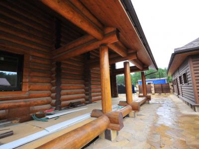 Armhole Vertical Thumbnails