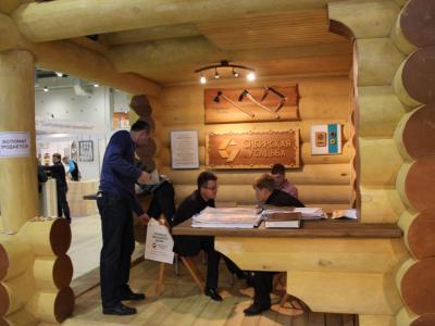 Armhole Vertical Thumbnails