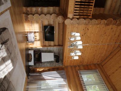 Armhole Vertical Thumbnails