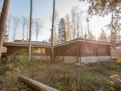 Armhole Vertical Thumbnails