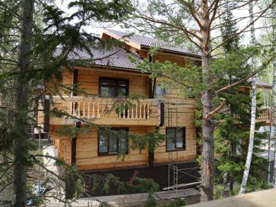 Armhole Vertical Thumbnails