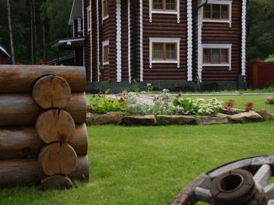 Armhole Vertical Thumbnails