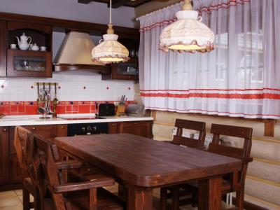 Armhole Vertical Thumbnails