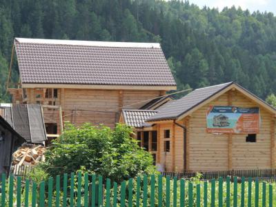 Armhole Vertical Thumbnails