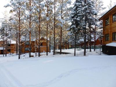 Armhole Vertical Thumbnails