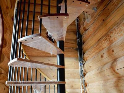 Armhole Vertical Thumbnails