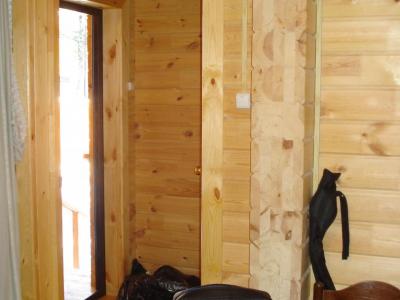 Armhole Vertical Thumbnails