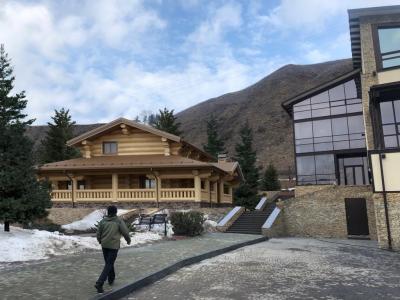 Armhole Vertical Thumbnails